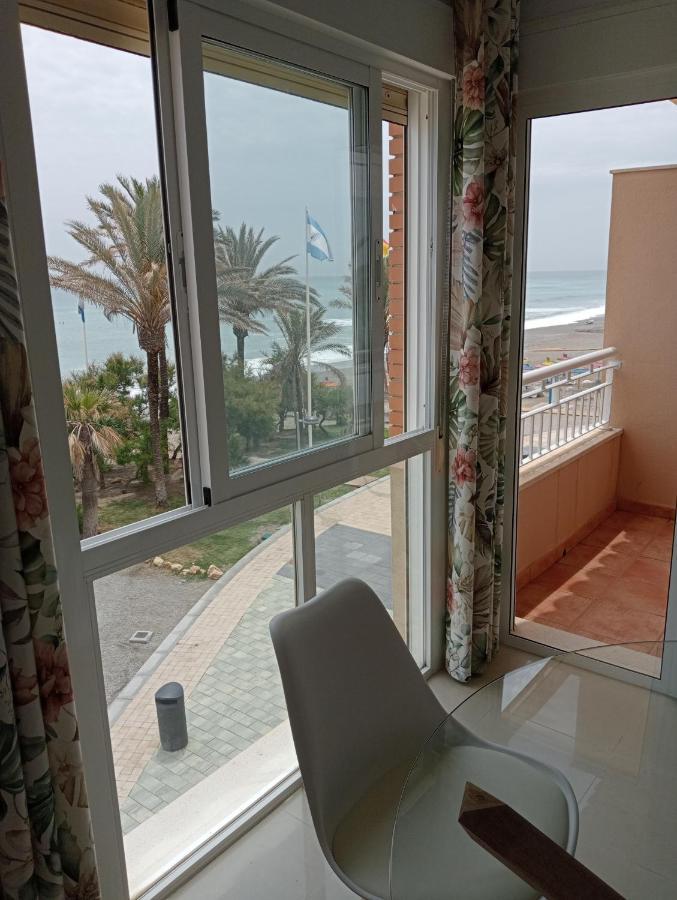 Primera Linea De Playa A 10 Min Estepona سان لويس ذي سابينيل المظهر الخارجي الصورة