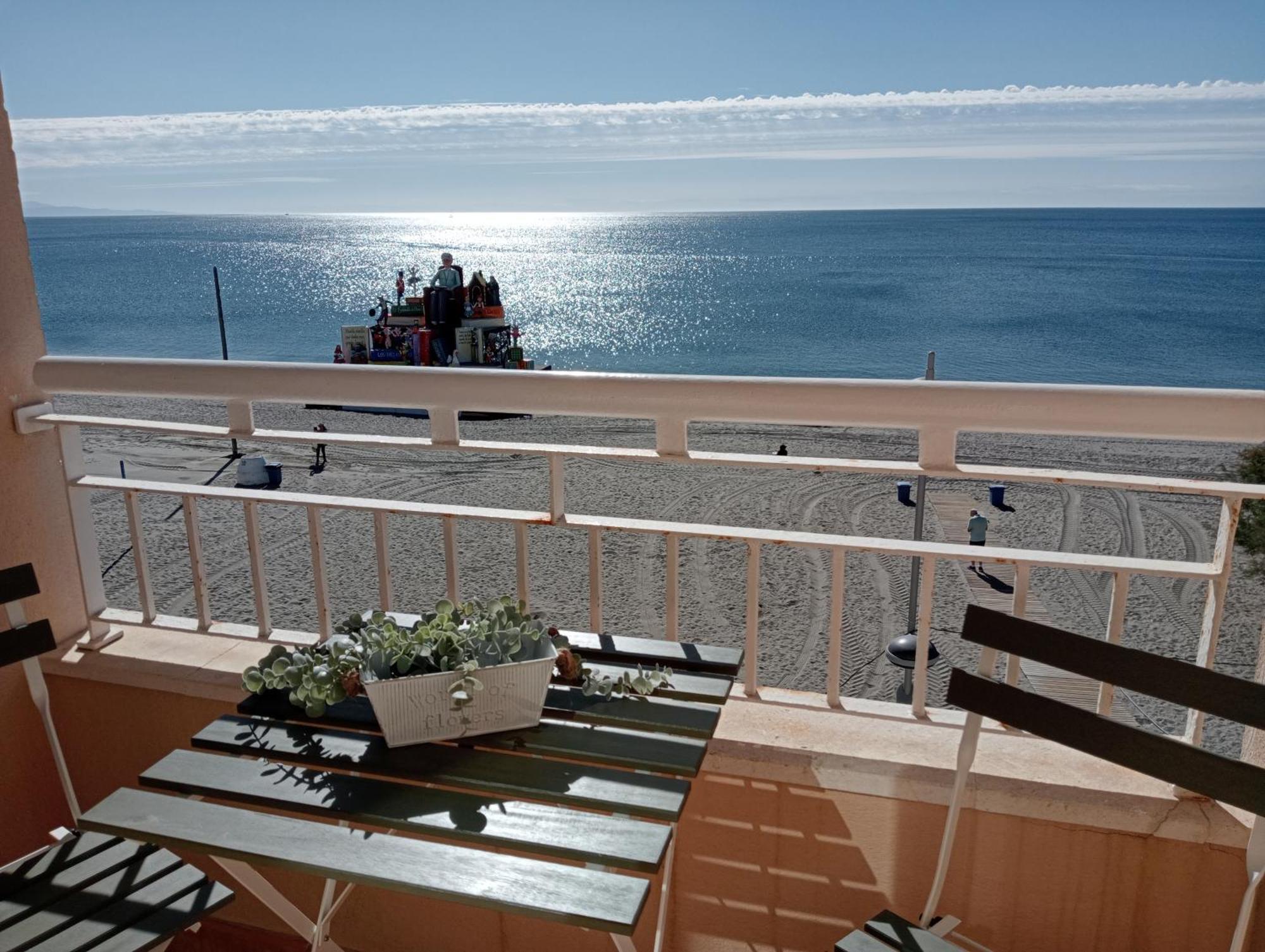 Primera Linea De Playa A 10 Min Estepona سان لويس ذي سابينيل المظهر الخارجي الصورة